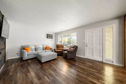 5755 Hesper Way, Carmichael, CA 95608 photo 6