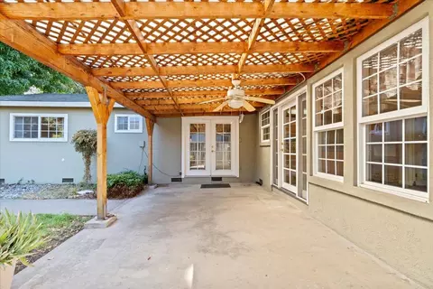406 Whitney St, Lodi, CA 95242 photo 17