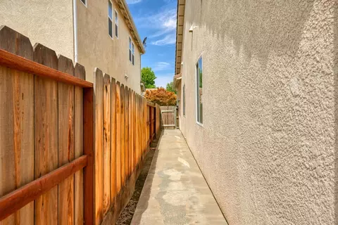 4220 Laguna Seca Ct, Modesto, CA 95356 photo 30