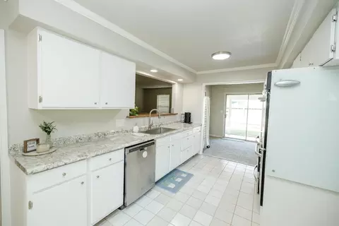 2409 Pridmore Ave, Modesto, CA 95355 photo 4