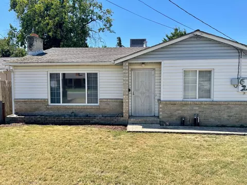 2017 Edmart St, Escalon, CA 95320 photo 4