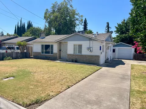 2017 Edmart St, Escalon, CA 95320 photo 2