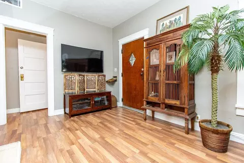 301 N High St, Modesto, CA 95354 photo 6