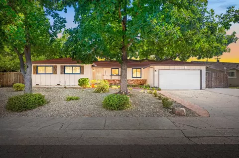 7405 West Pkwy, Sacramento, CA 95823