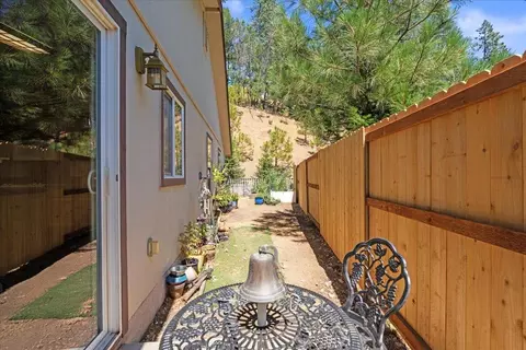 Exterior - 397 Washington Irving Dr, Colfax, CA 95713 photo 3 of 5