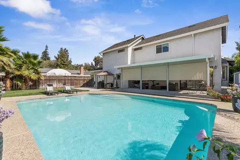 Exterior - 3629 Scenic Dr, Modesto, CA 95355 photo 5 of 12