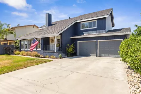 Exterior - 3629 Scenic Dr, Modesto, CA 95355 photo 3 of 12