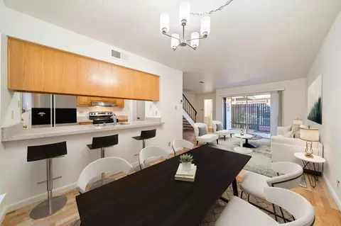 Dining - 5511 Roundtree Dr #E, Concord, CA 94521 photo 1 of 2