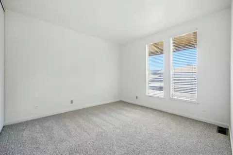 Bedroom - 5511 Roundtree Dr #E, Concord, CA 94521 photo 3 of 4