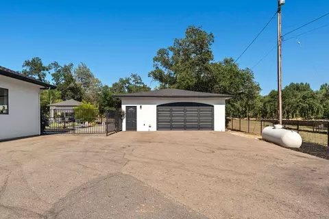 Exterior - 3801 Val Verde Rd, Loomis, CA 95650 photo 5 of 35