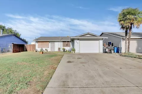 4419 Martel Dr, Olivehurst, CA 95961 photo 1
