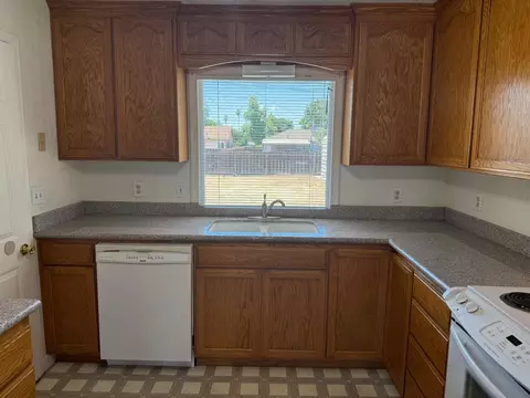 513 Trask Ln, Modesto, CA 95354 photo 13