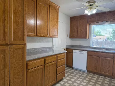 513 Trask Ln, Modesto, CA 95354 photo 17