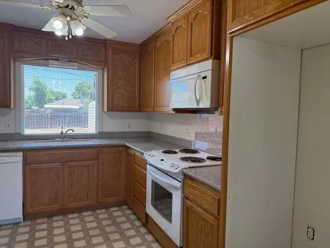513 Trask Ln, Modesto, CA 95354 photo 14