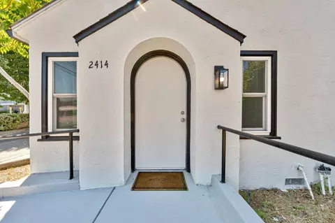 2414 24th St, Sacramento, CA 95818