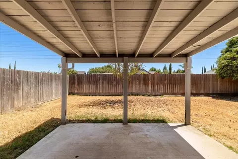 1212 Guiseppe Ln, Modesto, CA 95355 photo 17