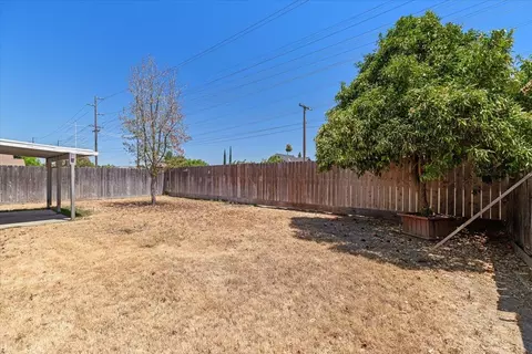 1212 Guiseppe Ln, Modesto, CA 95355 photo 19