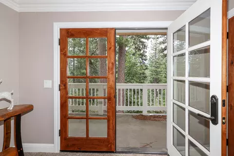 Entry Way - 1870 Thunderbolt Trl, Arnold, CA 95223 photo 5 of 5