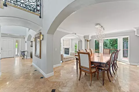 Dining - 5360 Grassy Run Rd, Placerville, CA 95667 photo 2 of 4