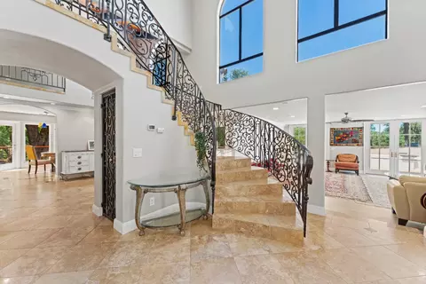 Entry Way - 5360 Grassy Run Rd, Placerville, CA 95667 photo 3 of 5