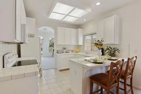 3613 Glencrest Dr, Modesto, CA 95355 photo 4