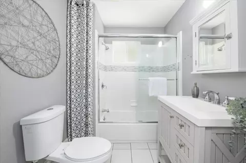 Bath - 3136 Baco Dr, Placerville, CA 95667 photo 3 of 4