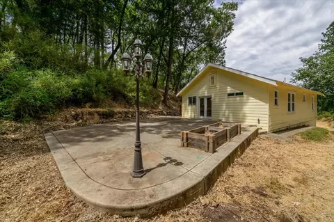 Exterior - 3136 Baco Dr, Placerville, CA 95667 photo 4 of 8