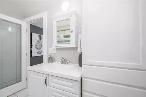 Bath - 3136 Baco Dr, Placerville, CA 95667 photo 2 of 4