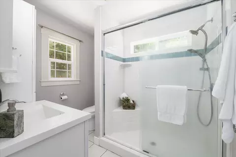 Bath - 3136 Baco Dr, Placerville, CA 95667 photo 1 of 4
