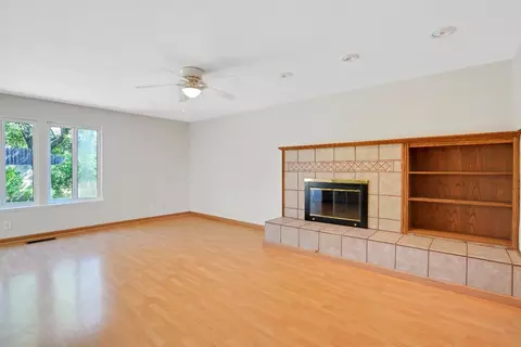 7043 Los Olivos Way, Carmichael, CA 95608 photo 13