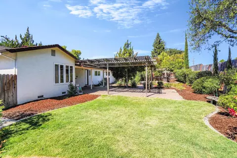 7043 Los Olivos Way, Carmichael, CA 95608 photo 37