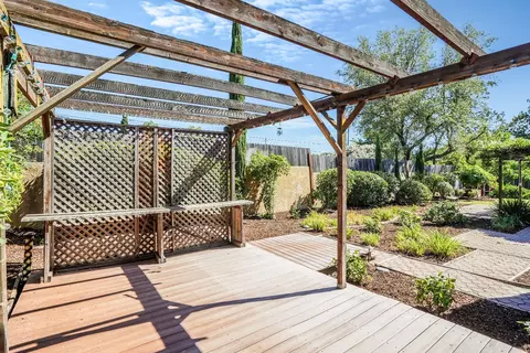 7043 Los Olivos Way, Carmichael, CA 95608 photo 43