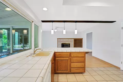 7043 Los Olivos Way, Carmichael, CA 95608 photo 6