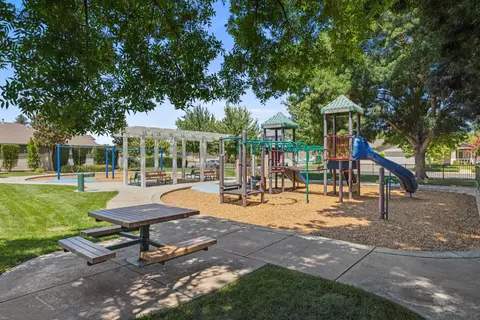 View/Area - 7204 Prelude Ln, Hughson, CA 95326 photo 1 of 1
