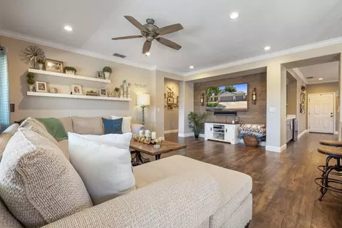 Entry Way - 7204 Prelude Ln, Hughson, CA 95326 photo 9 of 10