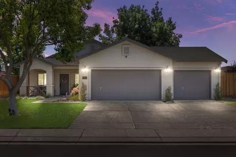 Exterior - 7204 Prelude Ln, Hughson, CA 95326 photo 3 of 13