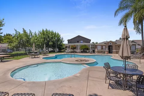 Exterior - 7204 Prelude Ln, Hughson, CA 95326 photo 10 of 13
