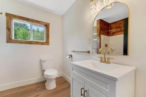 Bath - 140 Eureka St, Sutter Creek, CA 95685 photo 1 of 6