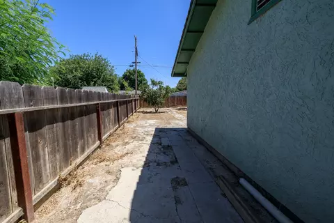 1956 T St, Newman, CA 95360 photo 35