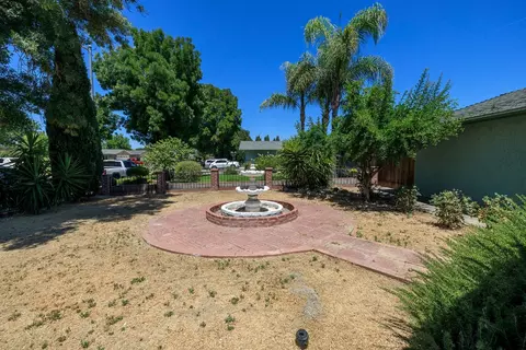 1956 T St, Newman, CA 95360 photo 6