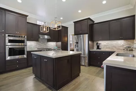 Kitchen - 1483 Roger Dr, Tracy, CA 95304 photo 3 of 6