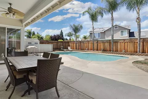 Exterior - 1483 Roger Dr, Tracy, CA 95304 photo 9 of 17