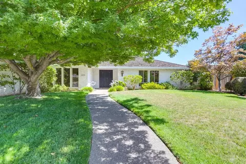 4822 Keane Dr, Carmichael, CA 95608 photo 1