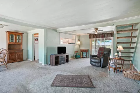 Living - 714 Simon St, Galt, CA 95632 photo 1 of 3