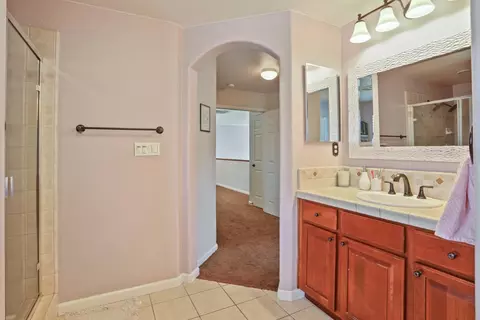 Bath - 3746 Attika St, Ceres, CA 95307 photo 6 of 7