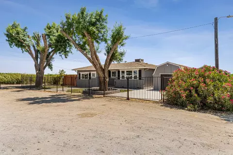 2800 S Mitchell Rd, Turlock, CA 95380 photo 2