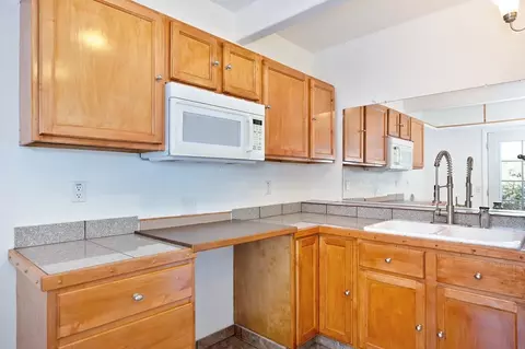 Kitchen - 1709 Deadwood Ct, Cool, CA 95614 photo 8 of 8