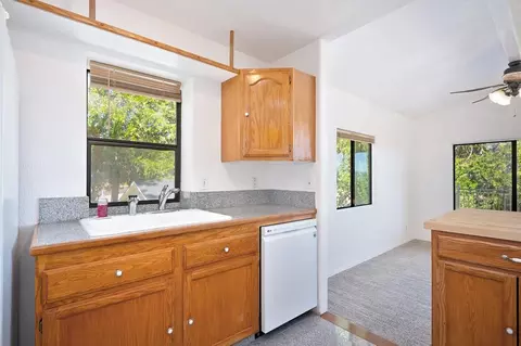 Kitchen - 1709 Deadwood Ct, Cool, CA 95614 photo 4 of 8