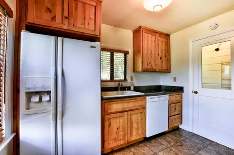 150 W Oak St, Colfax, CA 95713 photo 5