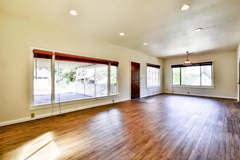150 W Oak St, Colfax, CA 95713 photo 9